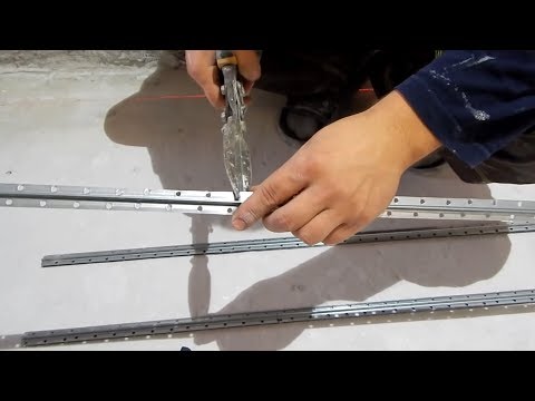 Видео: Установка маяков для штукатурки | Как установить маяки