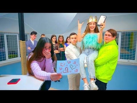 Видео: ЉУБАВНА БИЉЕШКА за Диану! 💌❤️ Тајни обожавалац популарне ученице | Школска авантура | Диана Схов