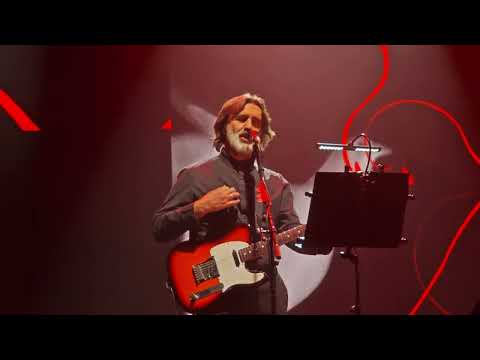 Видео: Вячеслав Бутусов и «Орден Славы» - Тур «Nautilus Pompilius» (Екатеринбург, ККТ "Космос" 09.11.2025)