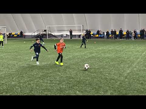 Видео: Товариська гра. КДЮСШ Чемпіон-2 - ФК Шахтар-2.