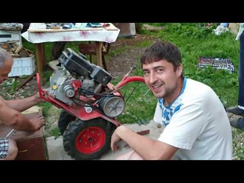 Видео: Мотоблок Салют 100 /Замена роликов