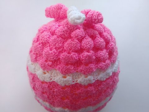 Видео: Летняя ( весенняя ) шапочка пышными столиками  крючком.