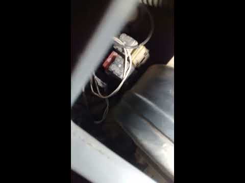 Видео: Komatsu 93r обзор