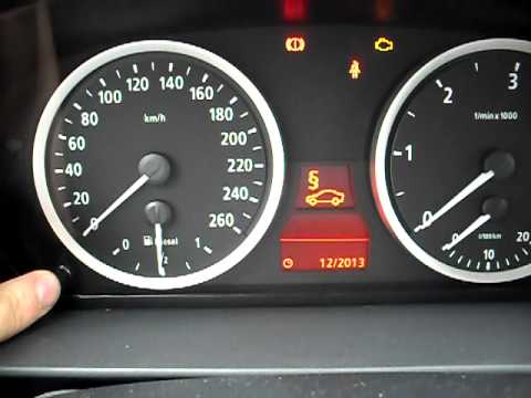 Видео: Сброс сервиса при замене масла на БМВ Е60 "Reset service while changing the oil on the BMW E60"