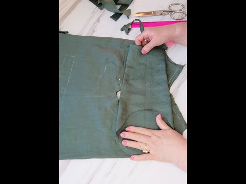 Видео: Готовим рукава к вметыванию, если окат рукава больше проймы.
