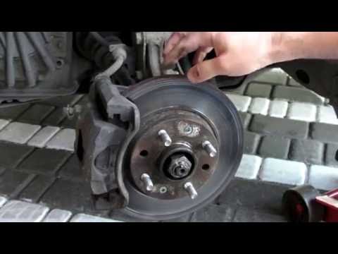 Видео: Что делать, чтобы колесо не прикипало к ступице. Часть 1