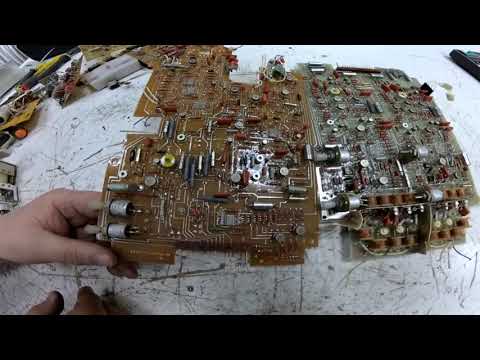 Видео: Осциллограф двухлучевой С1-96 в разборе что в нем есть ценого