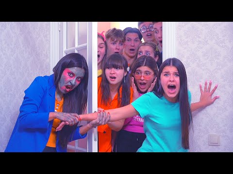 Видео: Экстремальные ЗОМБИ ПРЯТКИ !!! Это КРУЧЕ Чем AMONG US и СИРЕНОГОЛОВЫЙ