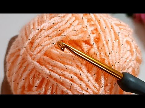 Видео: Посмотрите на эту красоту! Я нашла для вас простую схему вязания крючком! Схемы вязания одеял