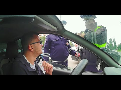 Видео: Когда медицина бессильна. Инспектор вылечил слух, а слышать лучше не стал)