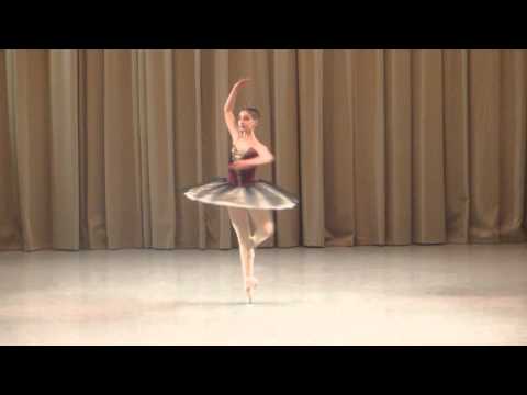 Видео: Кsenia Andreenko Variation Pas de Deux staged by Lavrovsky