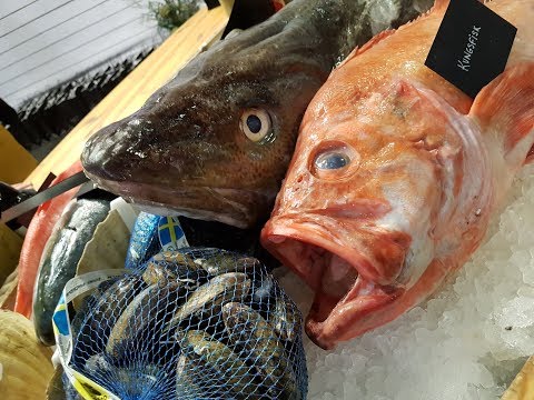 Видео: ВЫСТАВКА СКАНДИНАВСКОЙ ЕДЫ. МНОГО ЕДЫ! Я ПРЕДУПРЕЖДАЛА. АДВЕНТ-КАЛЕНДАРЬ - четвертый выпуск