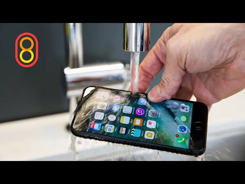 Видео: Полный обзор черного iPhone 7