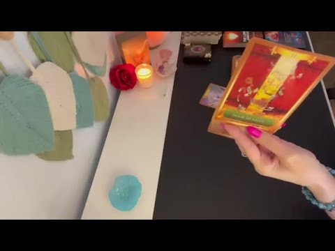 Видео: БЛИЗНЕЦЫ Грядут большие перемены. Примирение с... Близнецы любят гадание на картах Таро Гадание н...