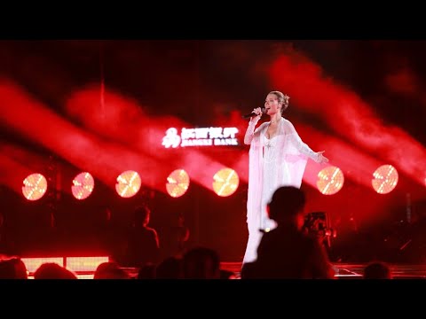 Видео: Юля Паршута – Месяц май (международное музыкальное шоу «Мелодии сквозь время и пространство»)
