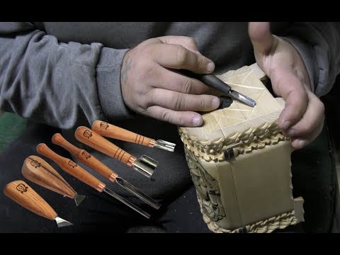 Видео: Резьба по дереву без умения рисовать, плоскорельефная резьба по дереву