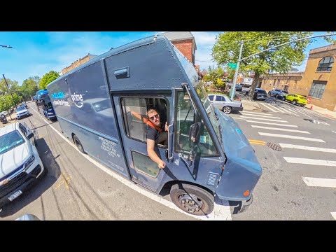 Видео: Я доставил 400 посылок за день в Нью-Йорке! Amazon заставил меня сделать невозможное..