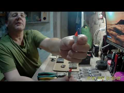 Видео: Каменная форма для зимней блесны.