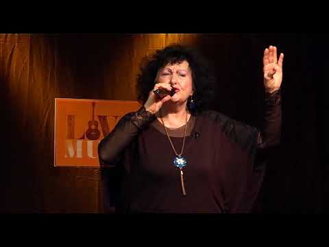 Видео: Мария Петрова - Сънувах сън