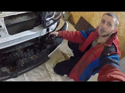 Видео: Рено Дастер /ништяки!  как снять передний бампер, замена птф на линзованные, замена сигнала