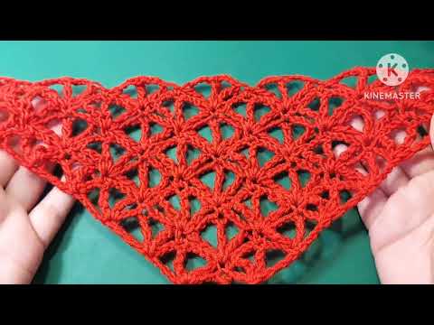 Видео: Как связать легкую треугольную женскую шаль крючком полым швом, и результат замечательный.