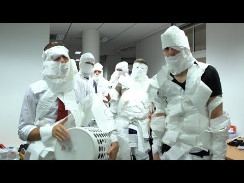 Видео: Dukascopy SATISFACTION - Пародия на ульяновских лётчиков. Банкиры