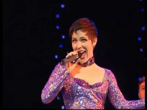 Видео: Cabaret. Нина Мошкина и ансамбль Бархатный сезон