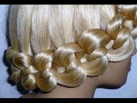 Видео: Причёска с плетением  для средних и длинных волос