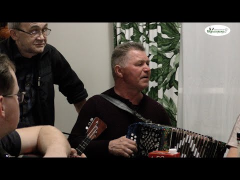 Видео: РОДИТЕЛЬСКИЙ ДОМ, НАЧАЛО НАЧАЛ, ТЫ В ЖИЗНИ МОЕЙ НАДЕЖНЫЙ ПРИЧАЛ! ВЕЛИКИЕ ПЕСНИ, ВЕЛИКОЙ СТРАНЫ!!