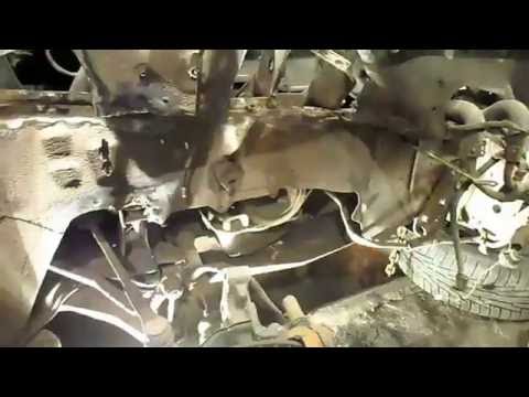 Видео: Мазда 626. Кузовной ремонт. Стрела и брызговик. Handmade