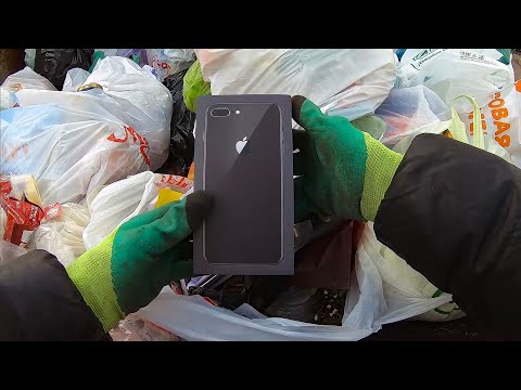 Видео: Как я зарабатываю лазая по мусоркам Питера ? Dumpster Diving RUSSIA #16