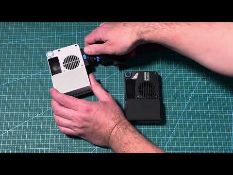 Видео: Лучший компактный свет Amaran Ace 25c (чем отличается от Amaran 25х и стоит ли покупать kit версию)