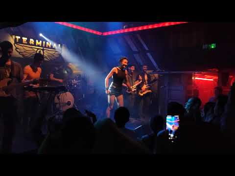Видео: Керана и космонавтите: НА ЖИВО в Club Terminal 1, София - 12 Май 2021 (Full 4K Concert)