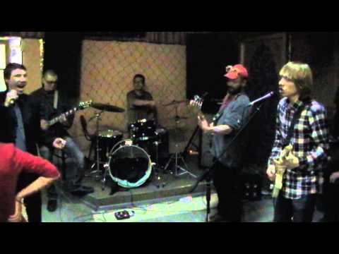 Видео: НеВесёлая Альтернатива - кафе "У старого завода" 19.01.2013