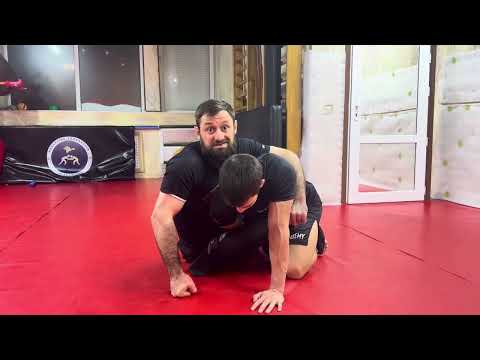 Видео: Arm Drag и мужественный выход за спину!