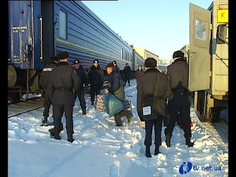 Видео: Заключеные Что такое ЭТАП Как проходит тюремный этап и прибытие в зону!!!