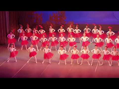 Видео: Танец БАРБИ-АЙКОЛ-БАЛАЖАН