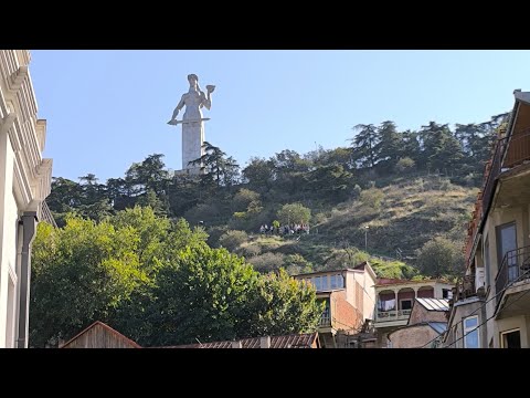 Видео: Сварщик по жизни. по улицам Тбилиси в прямом эфире!