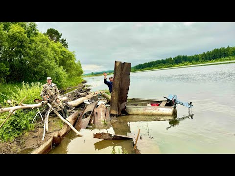 Видео: ТОННЫ МЕТАЛА В ВОДЕ. РЕЖЕМ ПОНТОН НА РЕКЕ. СОБИРАЕМ ПЕРВЫЕ ГРИБЫ