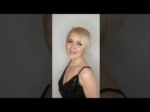 Видео: Короткая женская стрижка выполнена в технике градуировка + слои + несведенные зоны