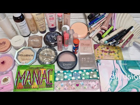 Видео: Косметичка на июль! Добавляю яркие краски! Kiko, i heart revolution, banila.co, parisa!
