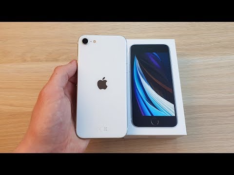 Видео: КУПИЛ IPHONE SE (2020) ЗА 39990 РУБЛЕЙ - МАЛЕНЬКИЙ, НО ОЧЕНЬ МОЩНЫЙ!