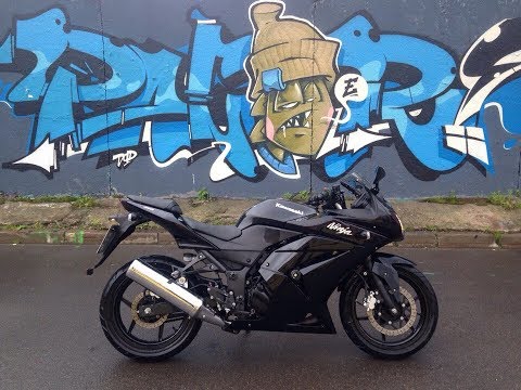 Видео: Kawasaki Ninja 250 осмотр мотоцикла перед покупкой