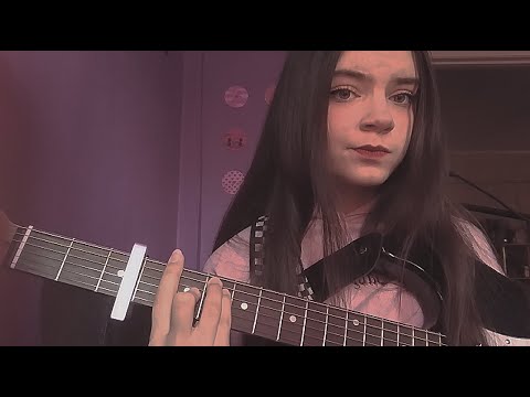 Видео: Алена Швец - В кабинете у директора (cover)