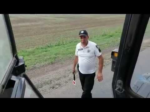 Видео: Как меня на тракторе ПОЛИЦИЯ Тормозила!