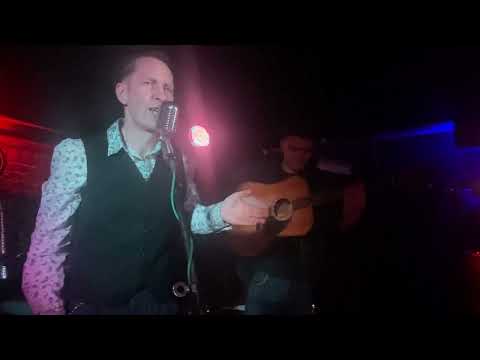 Видео: Давайте будем нести искусство людям. ВИА Разносолы