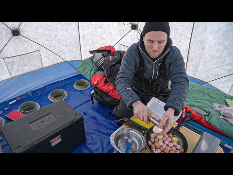Видео: ОПАСНЫЙ ЛЕД, ОПАСНЫЙ СУП, ОПАСНАЯ РЫБАЛКА С КОМФОРТОМ. ЗИМНЯЯ РЫБАЛКА 2024-2025