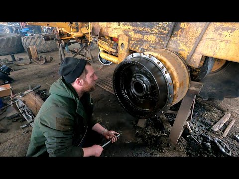 Видео: Рабочие будни обычных сельских мужиков! Весна близко, и техника должна быть готова к полевым работам