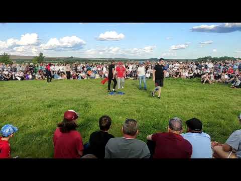 Видео: Сабантуй Медяна 2023. Борьба на поясах