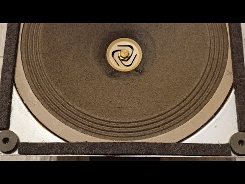 Видео: Динамики TELEFUNKEN 512WL 1935 г. (распаковка)